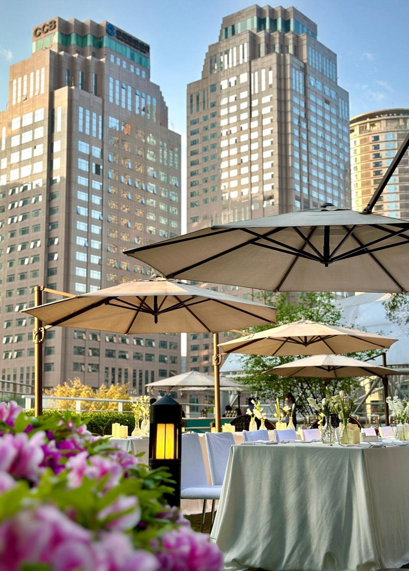 Hyatt Regency Metropolitan Chongqing Hotel Exterior photo